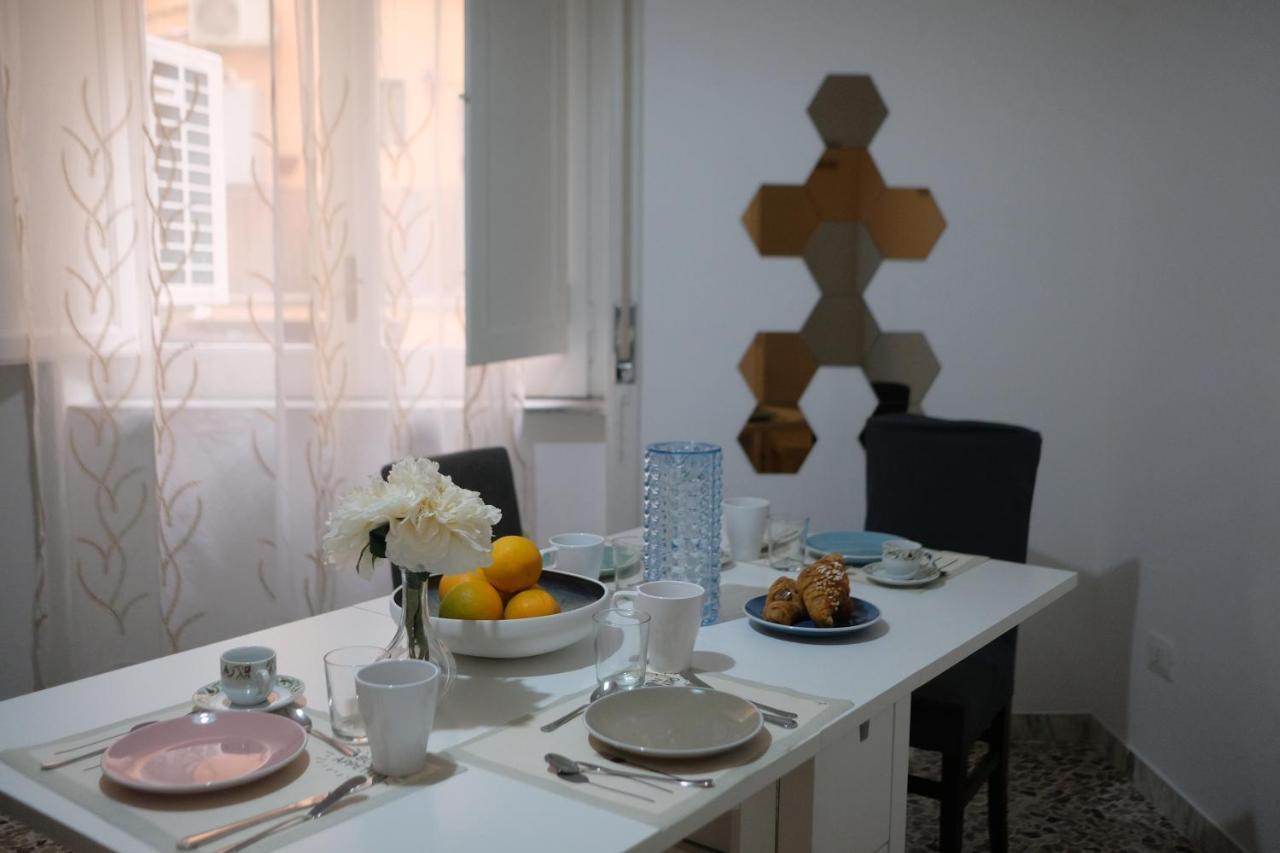 サレルノ Le Stanze Di Sofia Bed & Breakfast エクステリア 写真