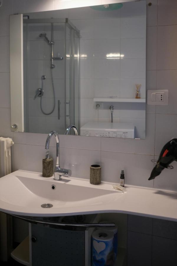 サレルノ Le Stanze Di Sofia Bed & Breakfast エクステリア 写真