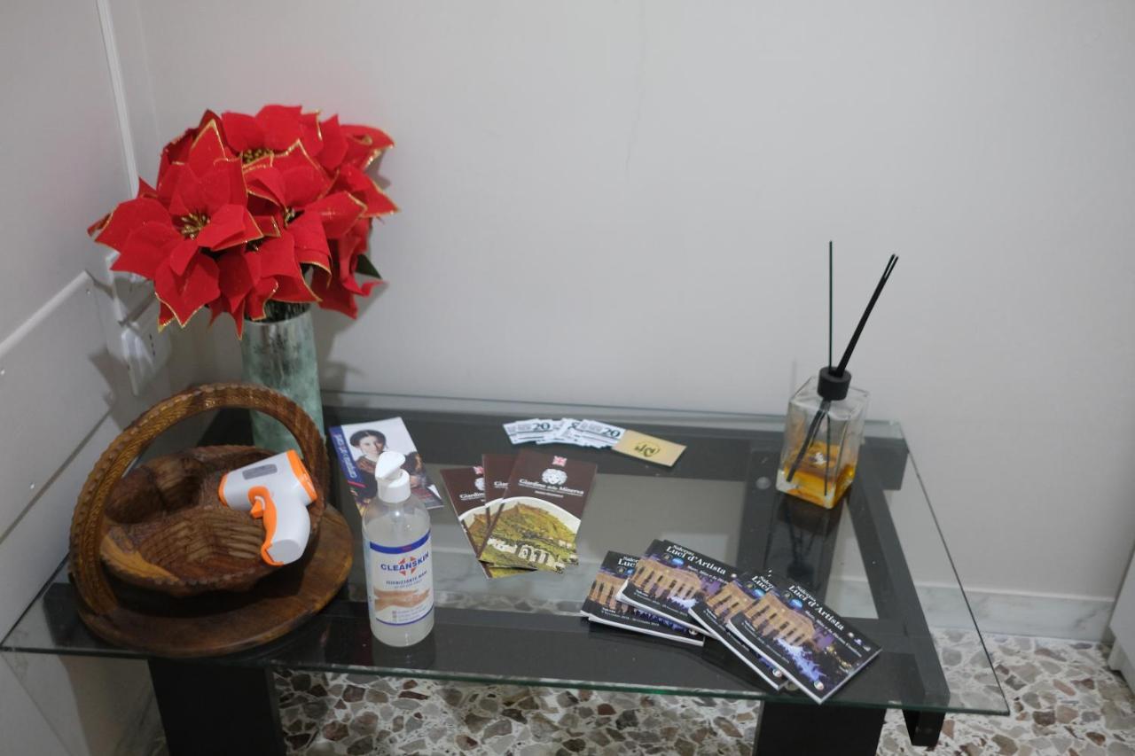 サレルノ Le Stanze Di Sofia Bed & Breakfast エクステリア 写真